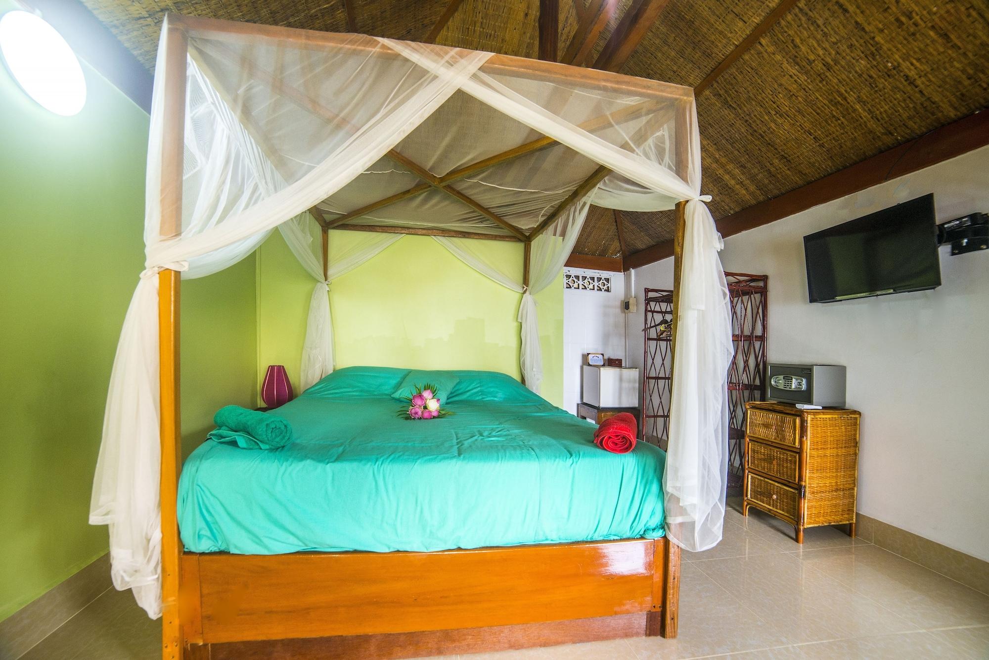 Hotel Above Us Only Sky Sihanoukville Exterior foto