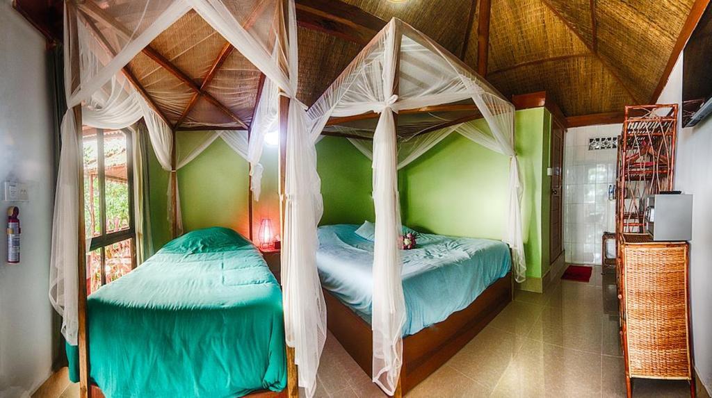 Hotel Above Us Only Sky Sihanoukville Exterior foto