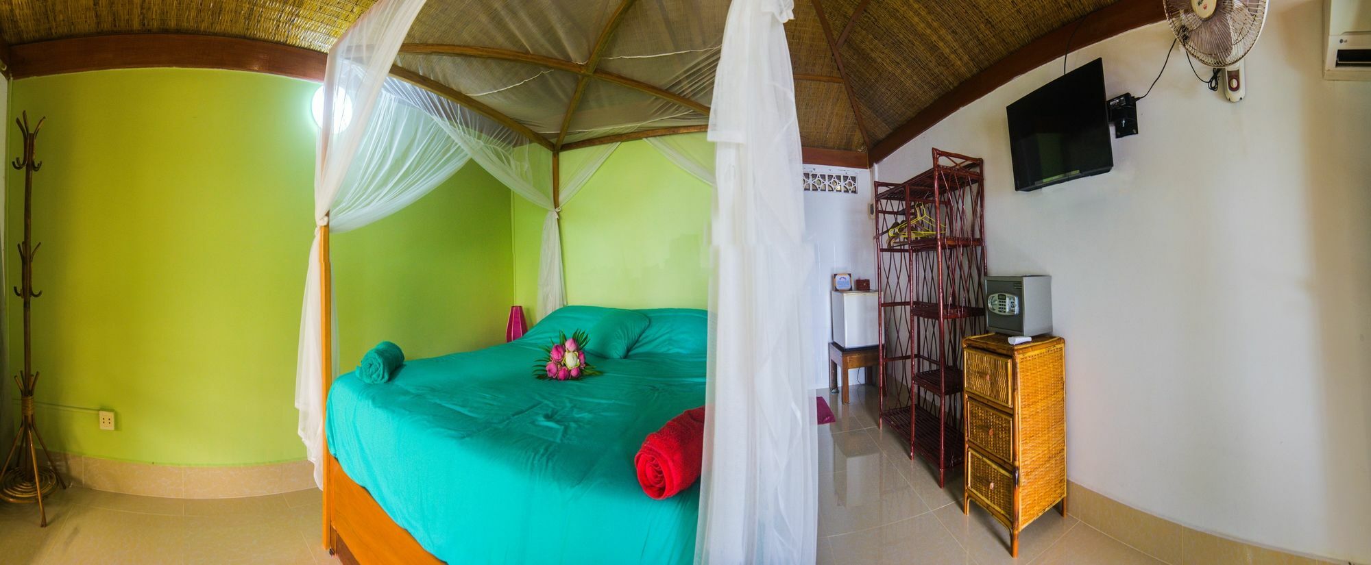 Hotel Above Us Only Sky Sihanoukville Exterior foto